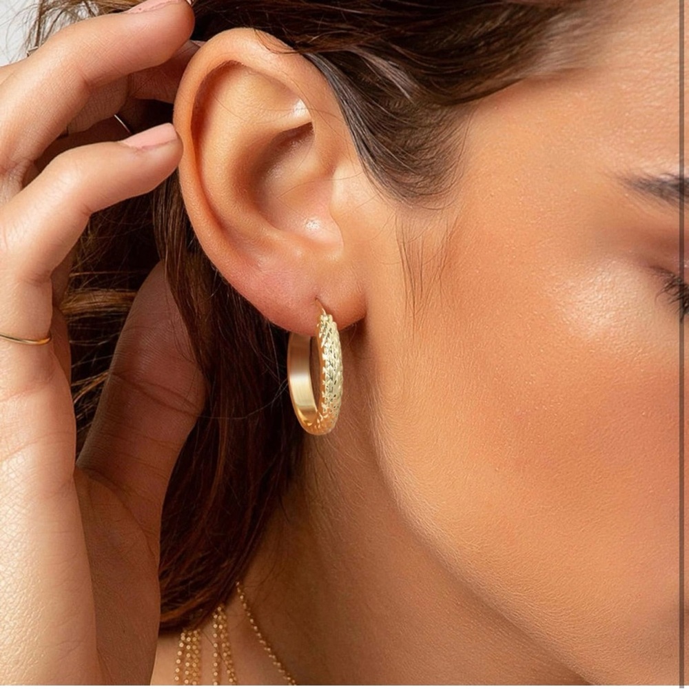 Real 14K Gold Hoop Earrings - Hypoallergenic 25mm